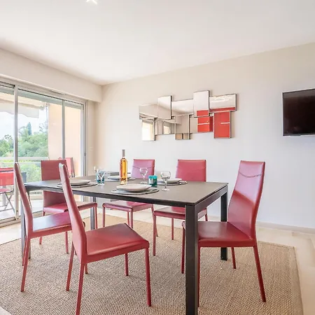 Apartment La Croix Des Gardes By Interhome